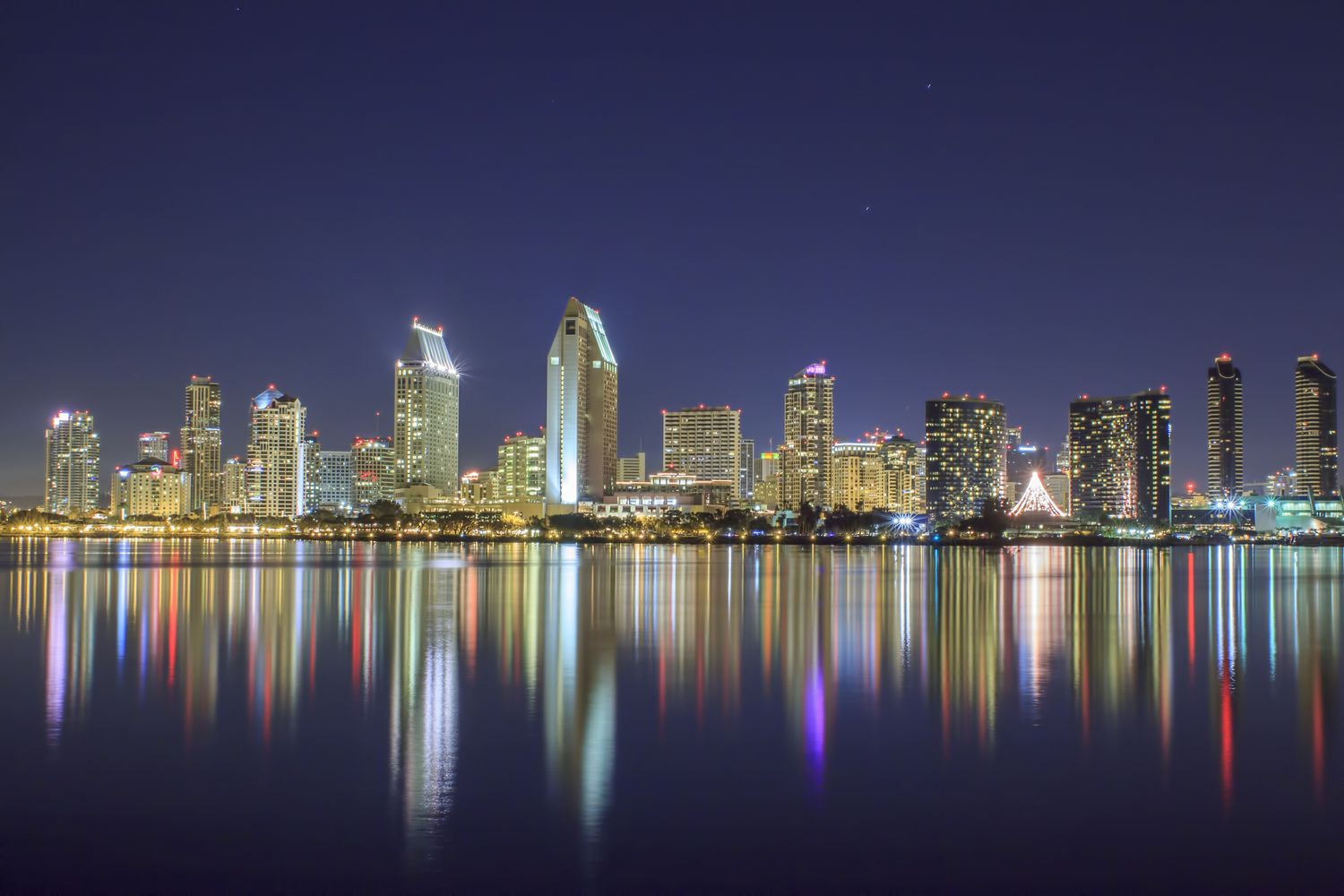 <a href="https://safeway-moving.com/san-diego/">click </a>